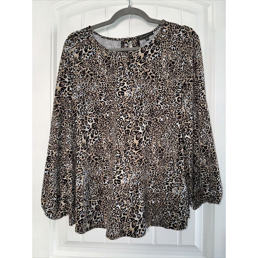 Adrianna Papell Extra Large Three-Quarter Balloon‎ Sleevesr, Leopard Blouse